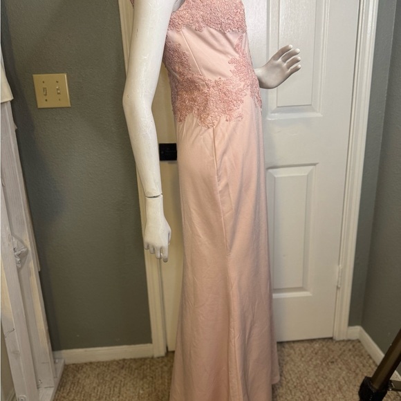May Queen Off Shoulder Long Prom Gown Maxi Dress Size 10. - Picture 5 of 14